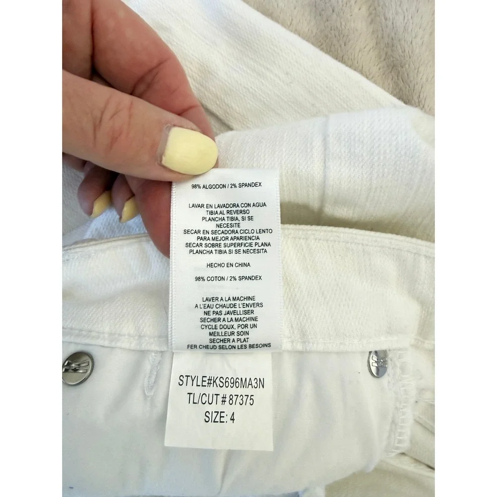 KUT from the Kloth Catherine Boyfriend Bermuda Shorts Jorts White 4 Mid Rise